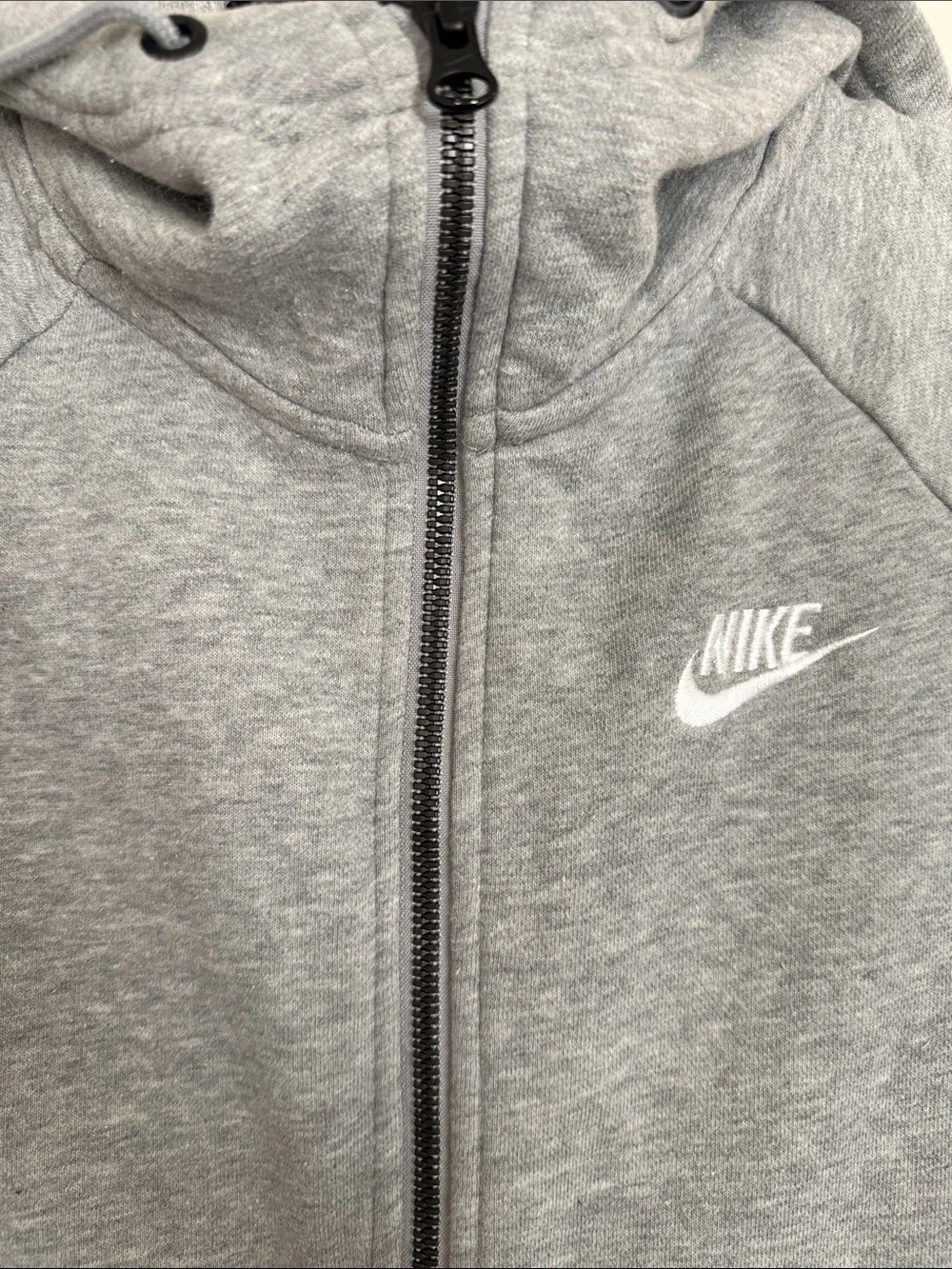 Nike Full-Zip Fleece Hoodie – Heather Gray – Size XS